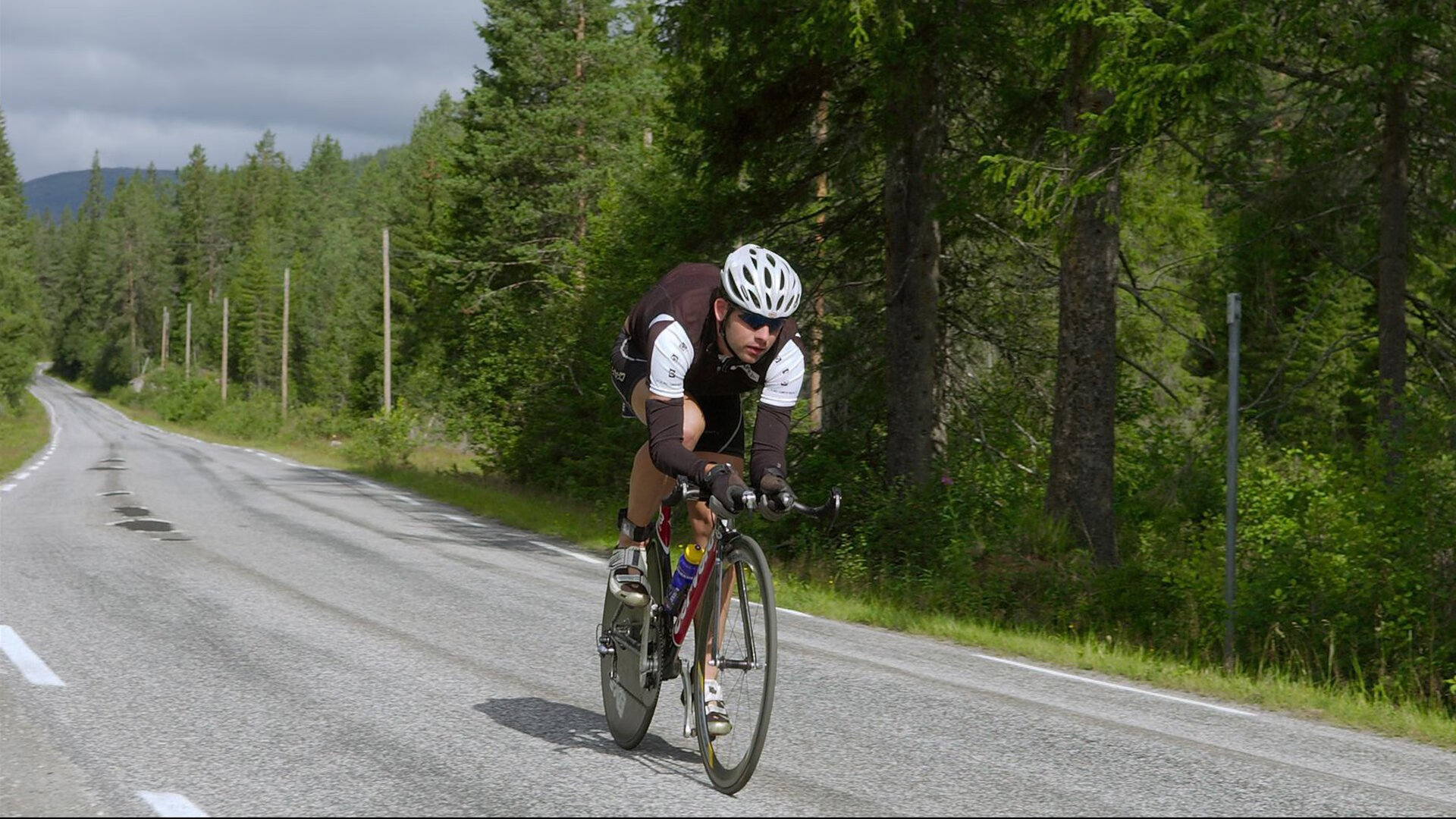 篮球运动员专项体能训练负荷监控与恢复技术研究,篮球运动训练负荷分析